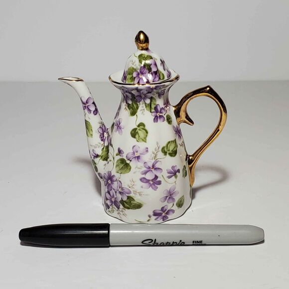 Victoria's Garden Mini Teapot Purple Violets 4.5" - Picture 2 of 8